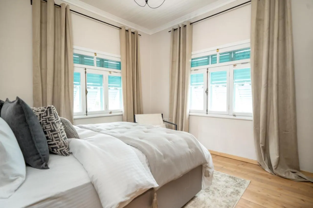 Miniq Homes 104 - The Luxurious Stone Retreat Foça 0*,