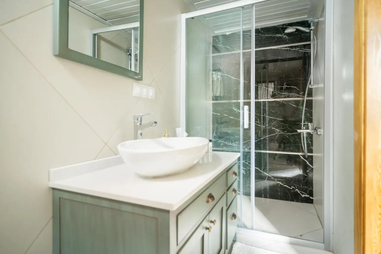 Miniq Homes 104 - The Luxurious Stone Retreat Foça 0*,  Türkei